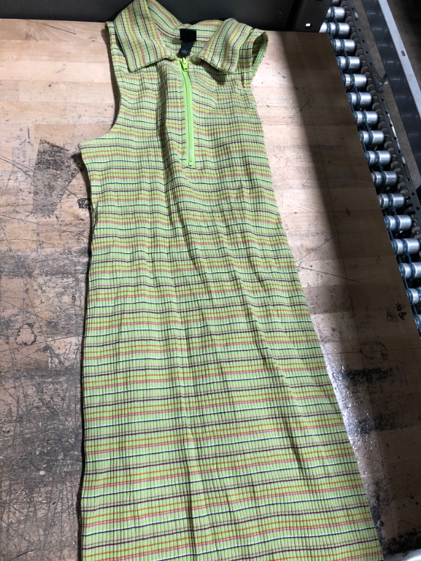 Photo 1 of Women's Sleeveless Zip-Front Bodycon Polo Dress - Wild Fable™
SIZE XS
