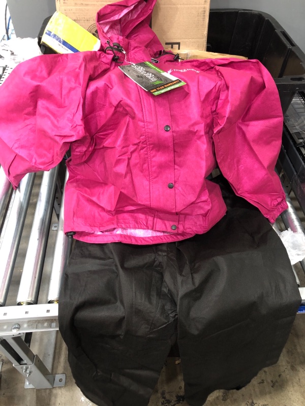 Photo 2 of FROGG TOGGS Women's Classic All-Purpose Waterproof Breathable Rain Suit - L
