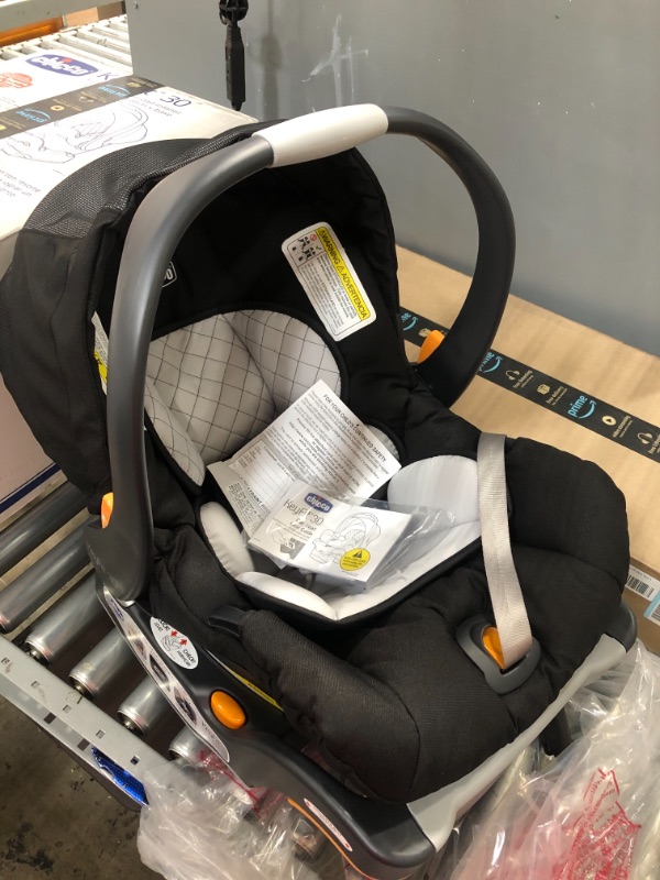 Photo 2 of Chicco KeyFit 30 Infant Car Seat, Orion