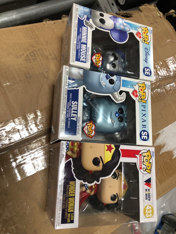 Photo 4 of BUNDLE OF 3,  Pop! Vinyl
