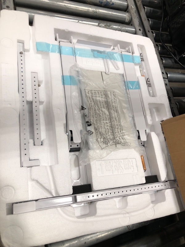 Photo 4 of Midea 8,000 BTU Smart Inverter U-Shaped Window Air Conditioner, 35% Energy Savings, Extreme Quiet, MAW08V1QWT (1860705)
