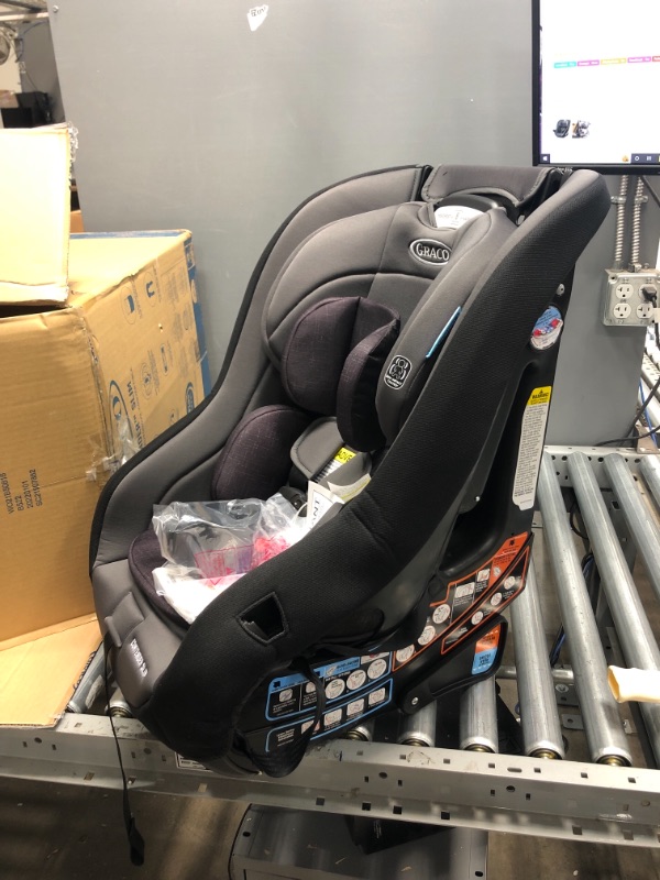 Photo 3 of Graco Contender Slim Convertible Car Seat, West Point
