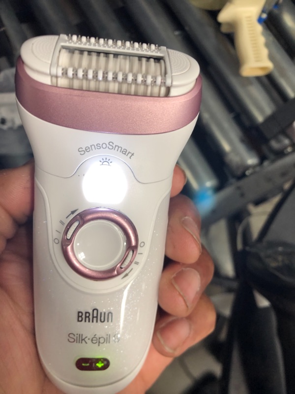 Photo 2 of Braun Epilator Silk-épil 9 9-720, Hair Removal for Women, Wet & Dry, Womens Shaver & Trimmer, Cordless, Rechargeable
