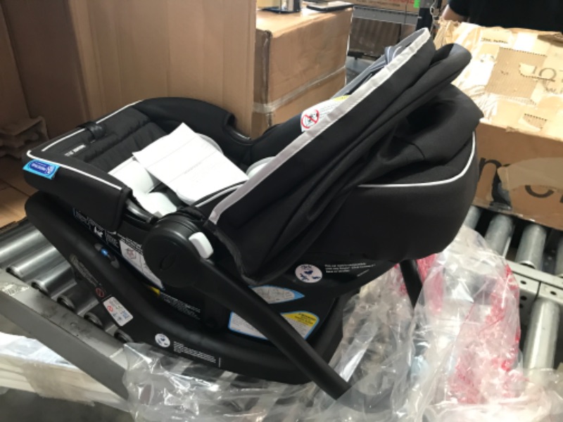 Photo 3 of Graco SnugRide 35 Lite LX Infant Car Seat, Studio 18.07 x 14.41 x 27.4 inches

