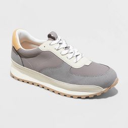 Photo 1 of Women's Maria Sneakers - Universal Thread™
8 1/2