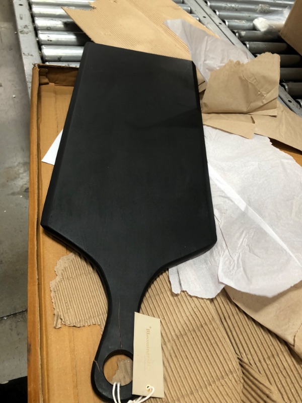 Photo 2 of (DAMAGE)Bloomingville AH0619 Cutting Board, Large, Black
**CRACKED**