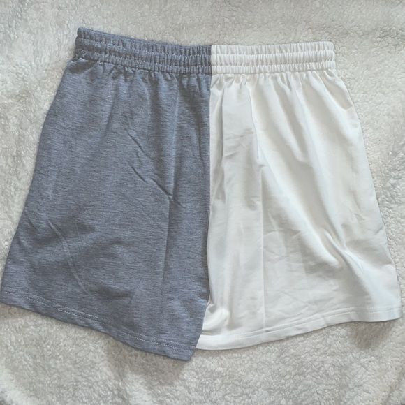 Photo 1 of Automet shorts white grey