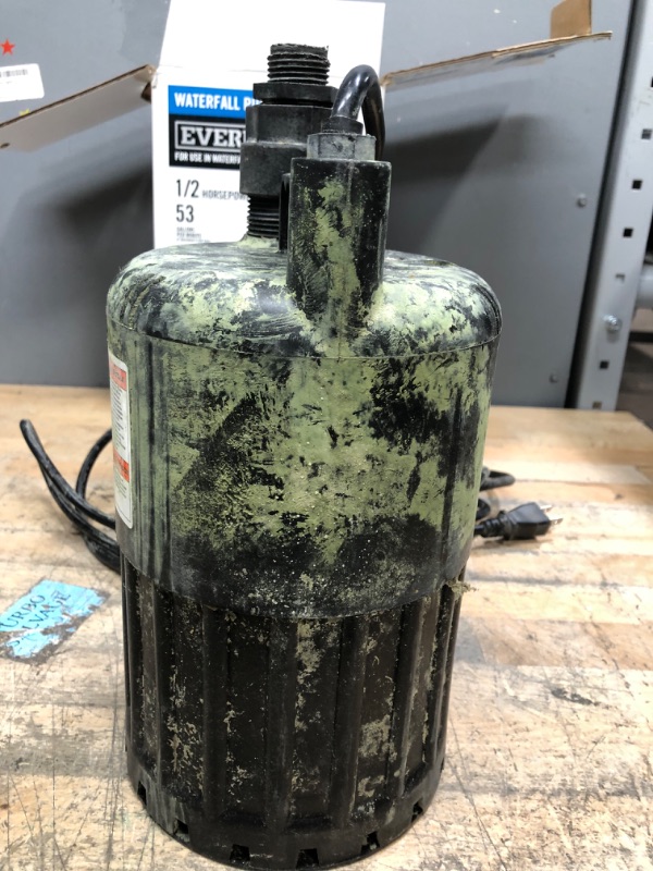 Photo 3 of **PARTS ONLY**
Everbilt 1/2 HP Waterfall Submersible Utility Pump