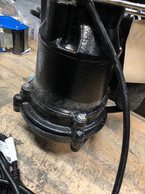 Photo 7 of Everbilt
1/3 HP Cast Iron Sump Pump