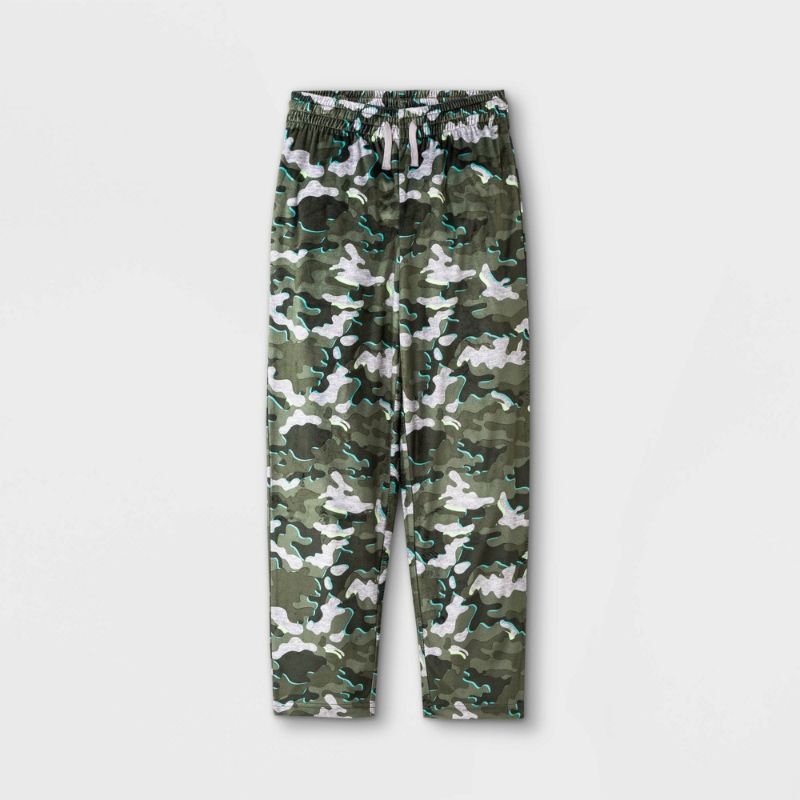 Photo 1 of Boy' Camouflage Pajama Pant - Cat & Jack™
SIZE-S