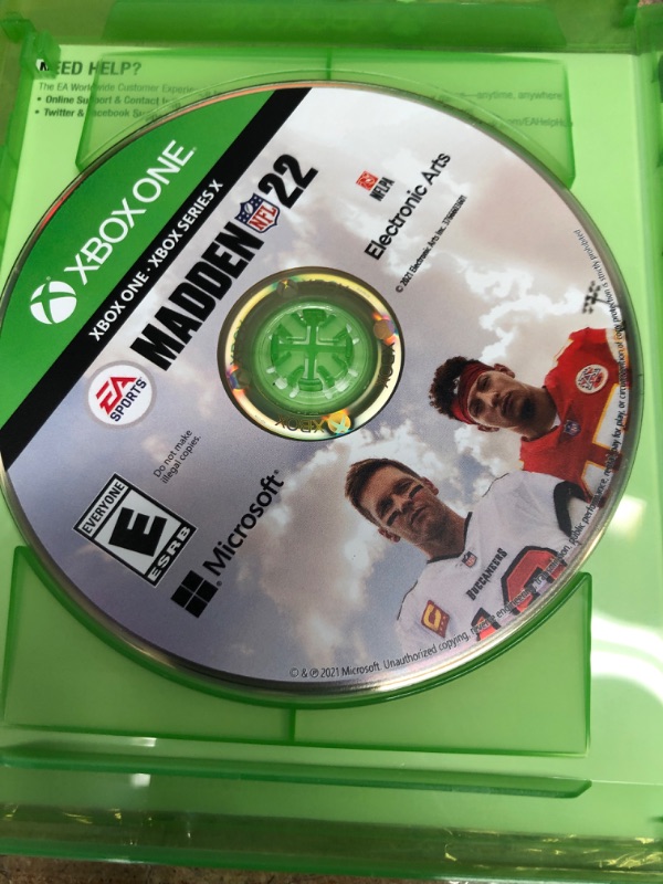 Photo 2 of 
Madden NFL 22: MVP Edition - Xbox One/Series X

