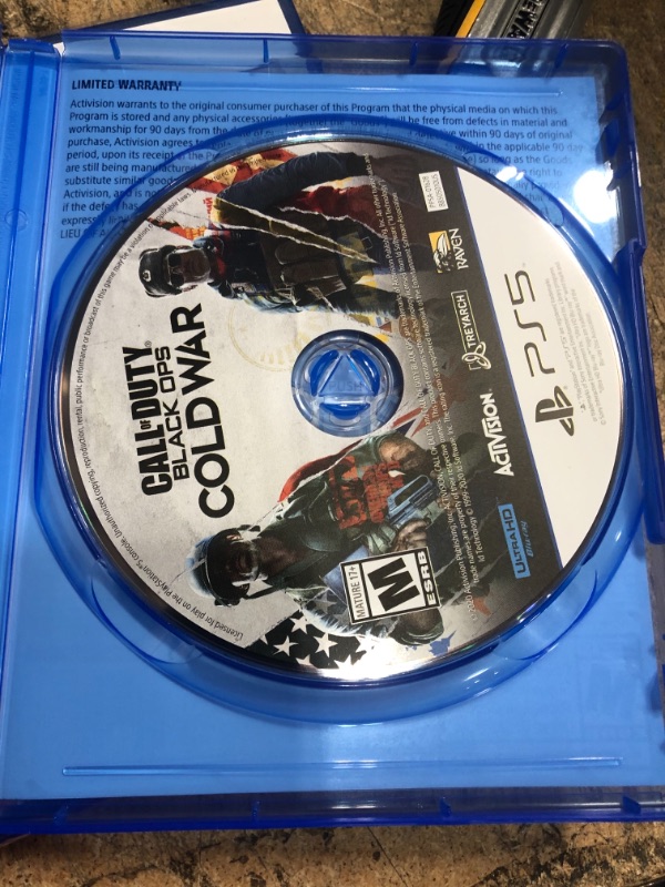 Photo 2 of Call of Duty: Black Ops Cold War - PlayStation 5

