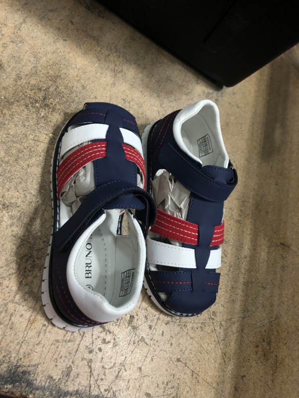 Photo 2 of Bruno Marc Boys Girls Closed Toe Outdoor Summer Casual Sport Sandals(Toddler/Little Kid/Big Kid) Size 13 Red White Blue 