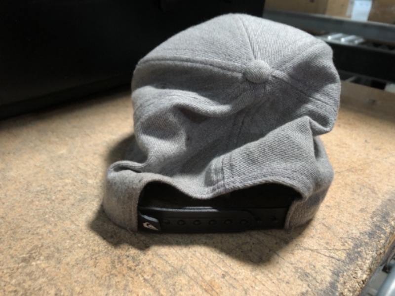 Photo 5 of Quiksilver Men's Amped Up Hat Gray Medium 