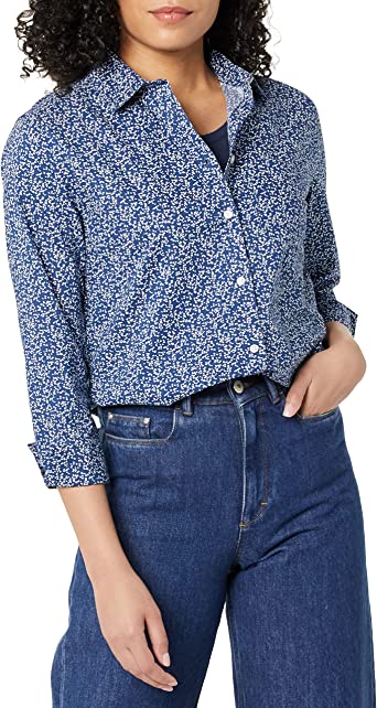 Photo 1 of Amazon Essentials Women's Classic-Fit 3/4 Sleeve Poplin Shirt L 
