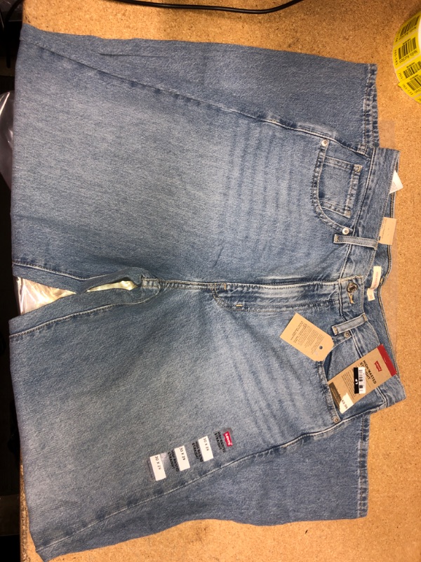 Photo 2 of Levi's Women's High Waisted Straight Jeans 30X29