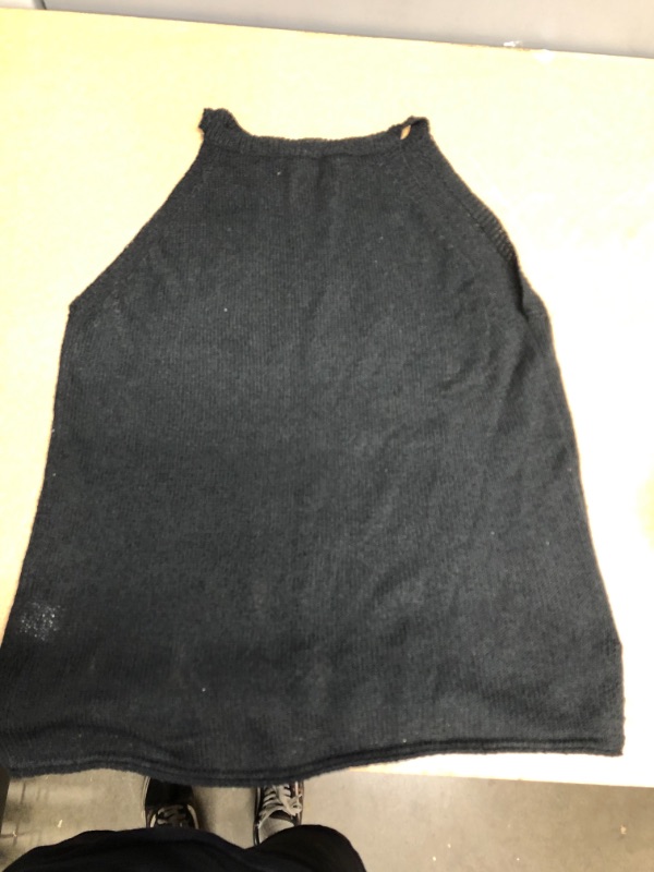 Photo 1 of **NO STOCK POST**
X-LARGE BLACK WOMENS KNITTED TOP 