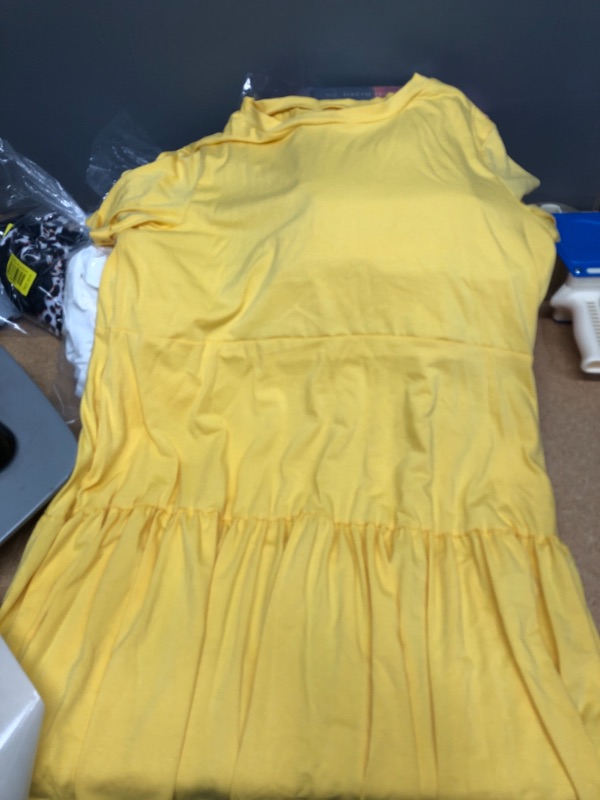 Photo 1 of **NO STOCK PHOTO**
YELLOW WOMENS DRESS
SIZE UNKNOWN 