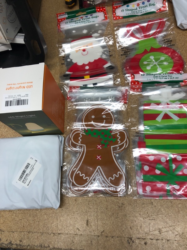 Photo 1 of **2 sets**
assorted items 
holiday bags, led light ,
