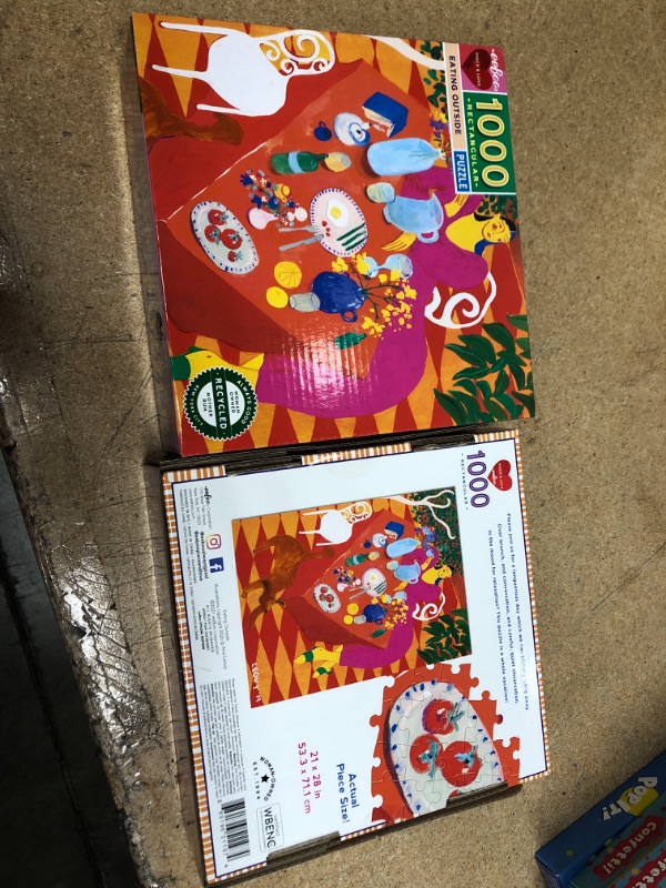 Photo 2 of EeBoo Piece and Love: Eating Outside Jigsaw Puzzle - 1000pc (COMES WITH 2)
