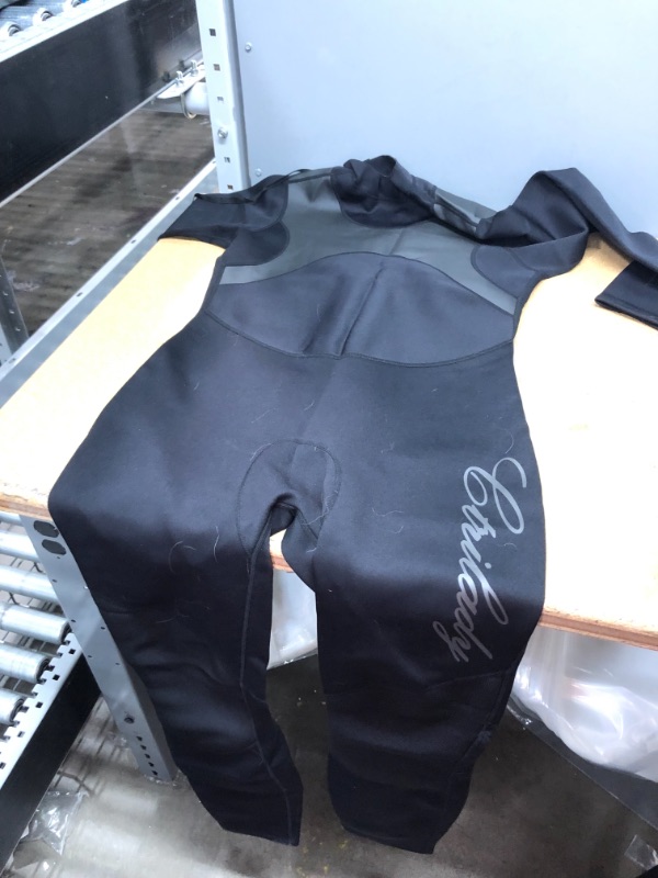 Photo 1 of CtriLady Wetsuit Women 2mm Neoprene Full Wetsuit Long Sleeve Diving Suits Black 3XL