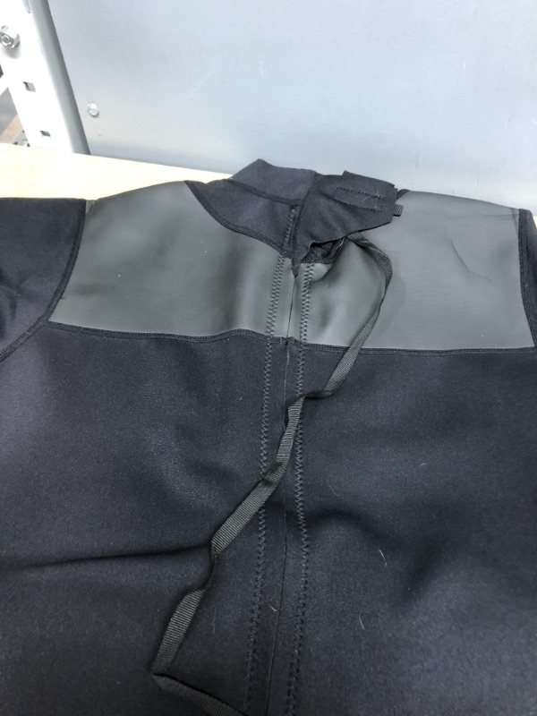 Photo 1 of CtriLady Wetsuit Women 2mm Neoprene Full Wetsuit Long Sleeve Diving Suits Black 3XL