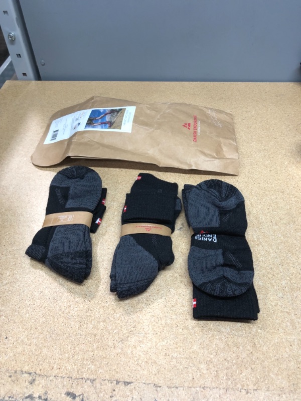 Photo 2 of DANISH ENDURANCE 3 Pack Merino Wool Cushioned Hiking Socks Black/Gray Medium 