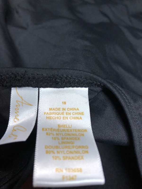 Photo 1 of Anne Cole Women's Standard Twist Front Shirred One Piece Swimsuit Black Size 16 