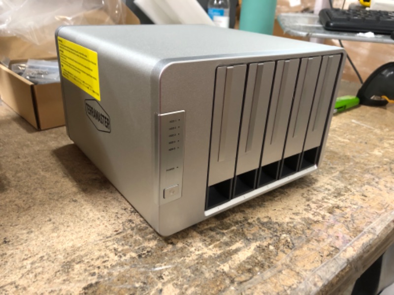 Photo 2 of TERRAMASTER D5-300 USB3.1 (Gen1) Type C 5-Bay External Hard Drive Enclosure Support RAID 0, RAID 1, RAID 5, RAID 10, Clone, JBOD, Single Disk Hard Disk RAID Storage (Diskless)
