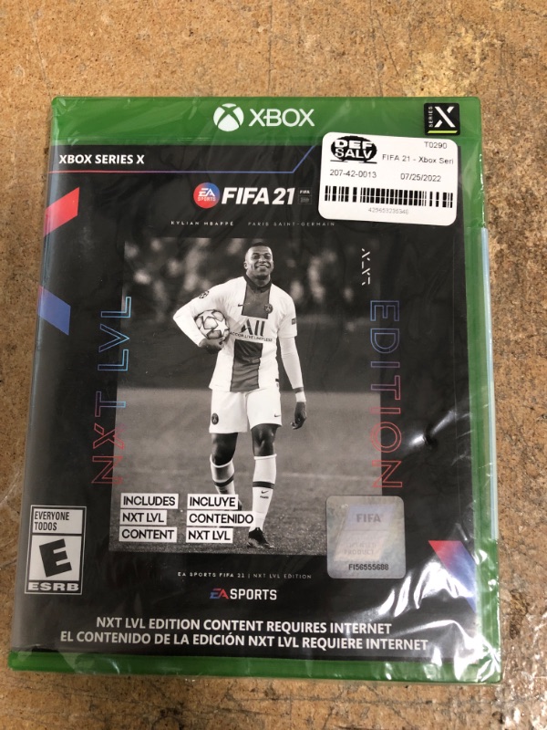 Photo 2 of FIFA 21 - Xbox Series X

