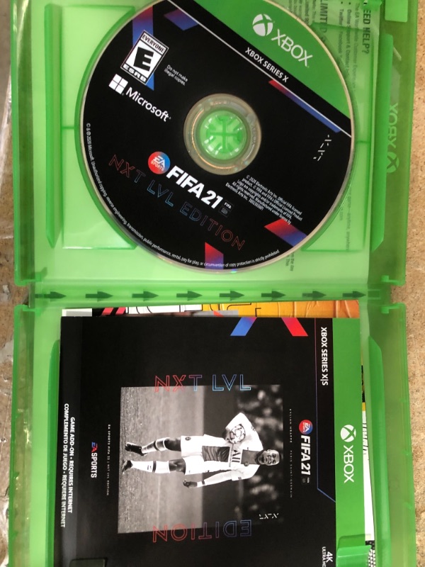 Photo 3 of FIFA 21 - Xbox Series X

