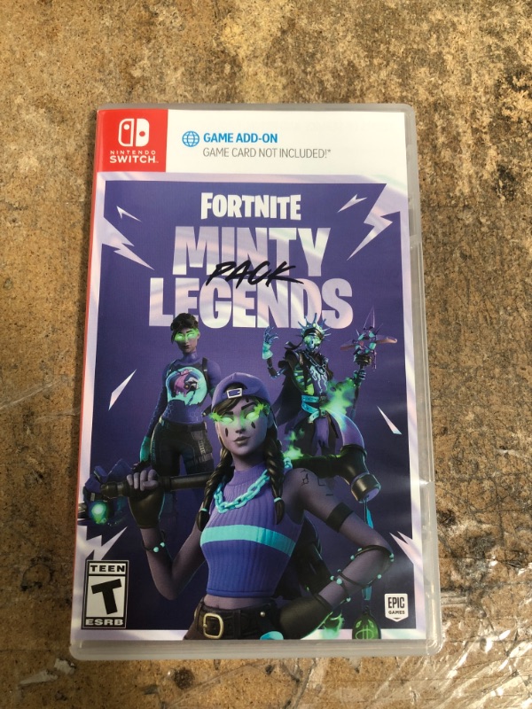 Photo 2 of Fortnite Minty Legends Pack - Nintendo Switch

