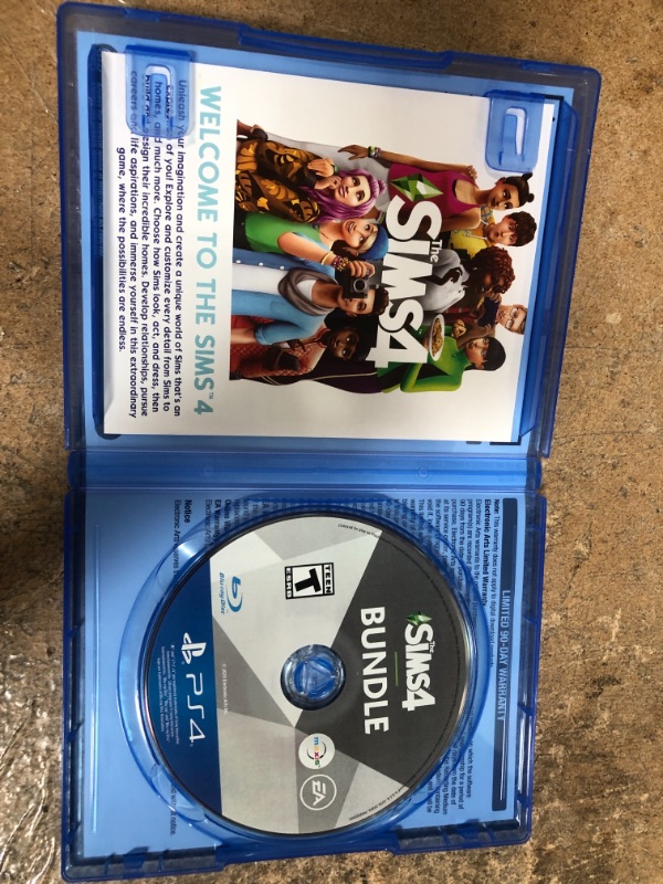 Photo 3 of Sims 4 + Eco lifestyle Expansion Pack - PlayStation 4

