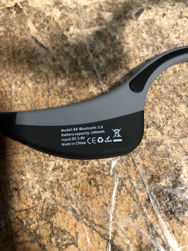 Photo 1 of ***Does not charge***
K8 BONE CONDUCTION BLUETOOTH 5.0 SPORTS RUNNING EARPHONE (BLACK)

