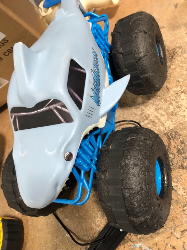 Photo 6 of Monster Jam, Official Megalodon Storm All-Terrain Remote Control Monster Truck Toy Vehicle, 1:15 Scale