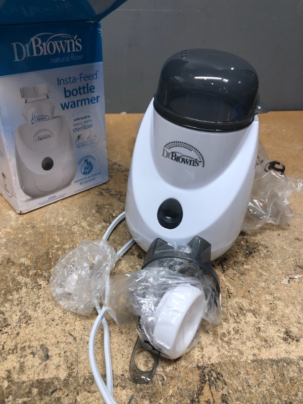 Photo 3 of Dr. Brown’s™ Insta-Feed™ Bottle Warmer and Sterilizer