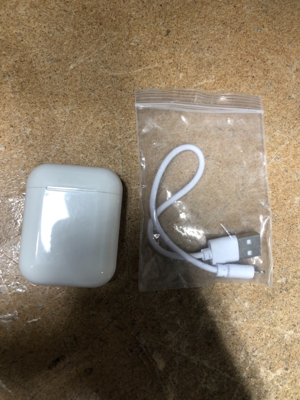 Photo 2 of Generic Used For Airpods 2nd Generation, with Wireless Charging Case Used, 2nd Generation, White
