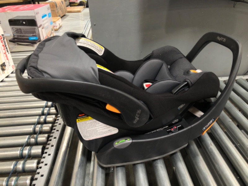 Photo 3 of Chicco KeyFit 35 Infant Car Seat

