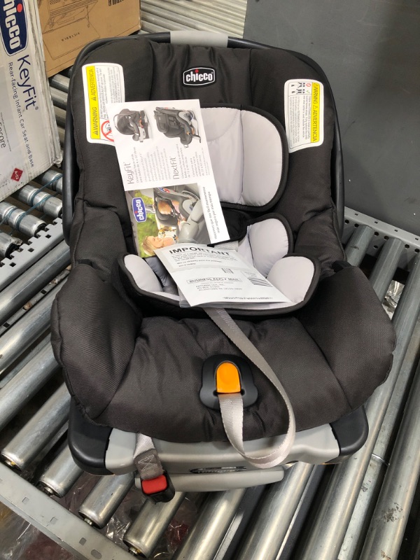 Photo 2 of Chicco KeyFit Infant Car Seat, Encore (Black/Grey)
