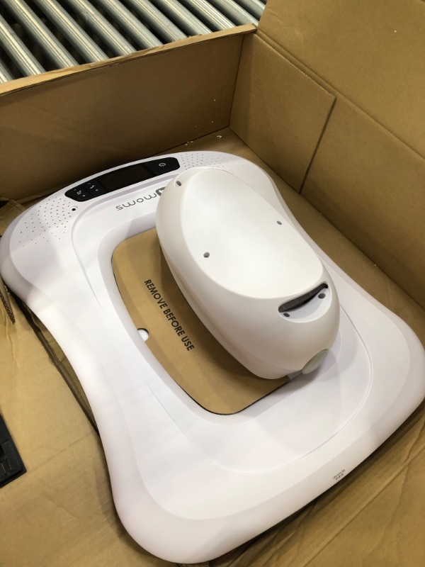 Photo 1 of 4moms mamaRoo 4 Plush- Silver