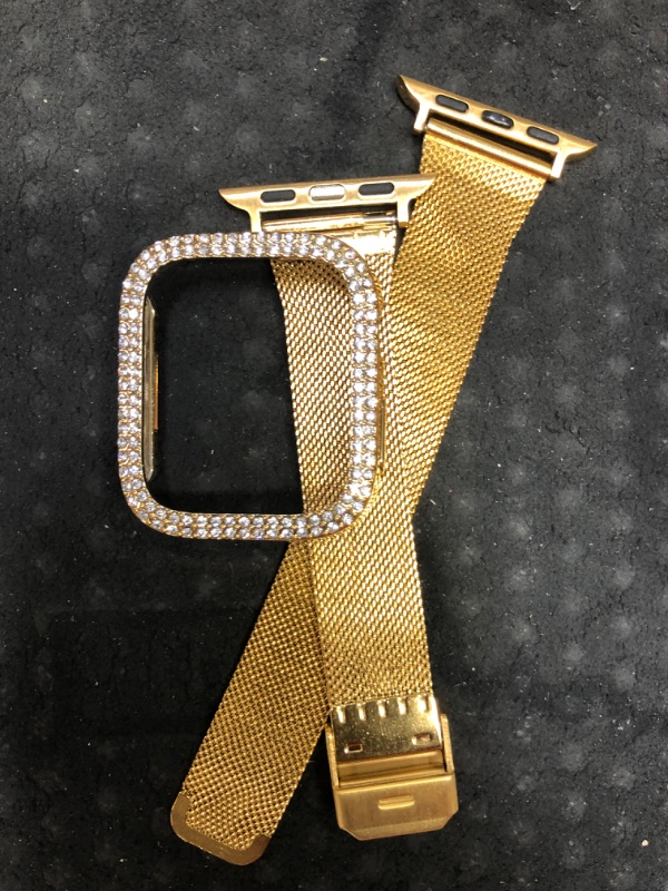 Photo 1 of 3 ITEM BUNDLE
False Eyelashes 16mm Natural Mink Eyelashes
Small Gold Smartwatch
Gold Watch Band