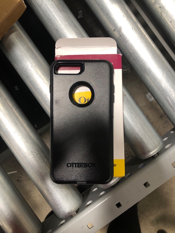 Photo 2 of *NOT exact stock photo, use for reference* 
OtterBox COMMUTER SERIES Case for iPhone 7