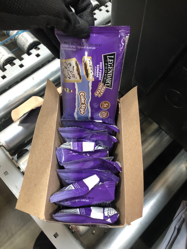 Photo 2 of *EXPIRES Nov 2022*
Legendary Foods 20 gr Protein Bar Alternative Tasty Pastry | Low Carb gluten free | Keto Friendly | No Sugar Added | High Protein Snacks | On-The-Go Breakfast | Keto Food - Hot Fudge (8-Pack) (PACKAGING VARIES)
