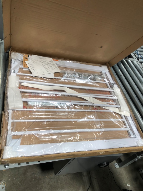 Photo 1 of Cumbor safety 29.5"- 40.6" 