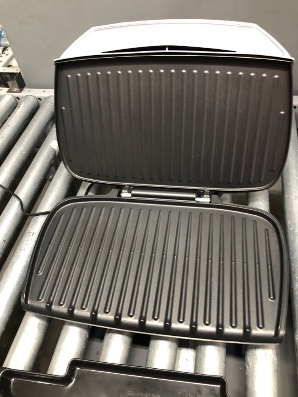 Photo 4 of George Foreman 9-Serving Basic Plate Electric Grill and Panini Press, 144-Square-Inch, Platinum, GR2144P
