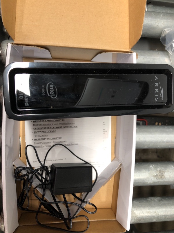 Photo 1 of ARRIS SURFboard SBG10 DOCSIS 3.0 Cable Modem & AC1600 Dual Band Wi-Fi Router, Approved for Cox, Spectrum, Xfinity & others (black)
