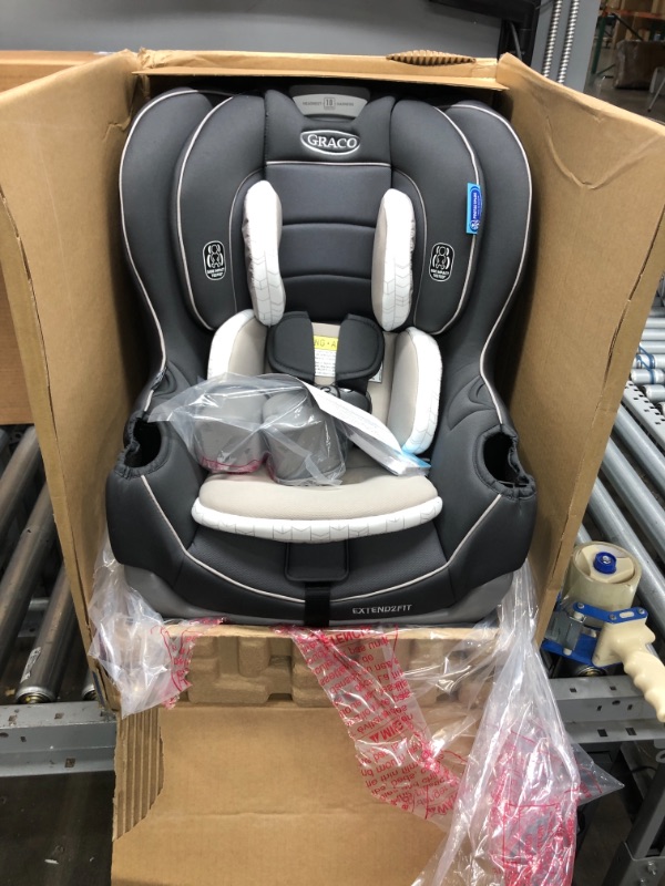 Photo 2 of Graco Extend2Fit Convertible Car Seat | Ride Rear Facing Longer with Extend2Fit, Redmond, Amazon Exclusive
