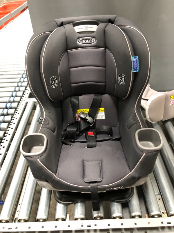 Photo 2 of Graco Extend2Fit Convertible Car Seat | Ride Rear Facing Longer with Extend2Fit, Redmond
**used** **stinky**