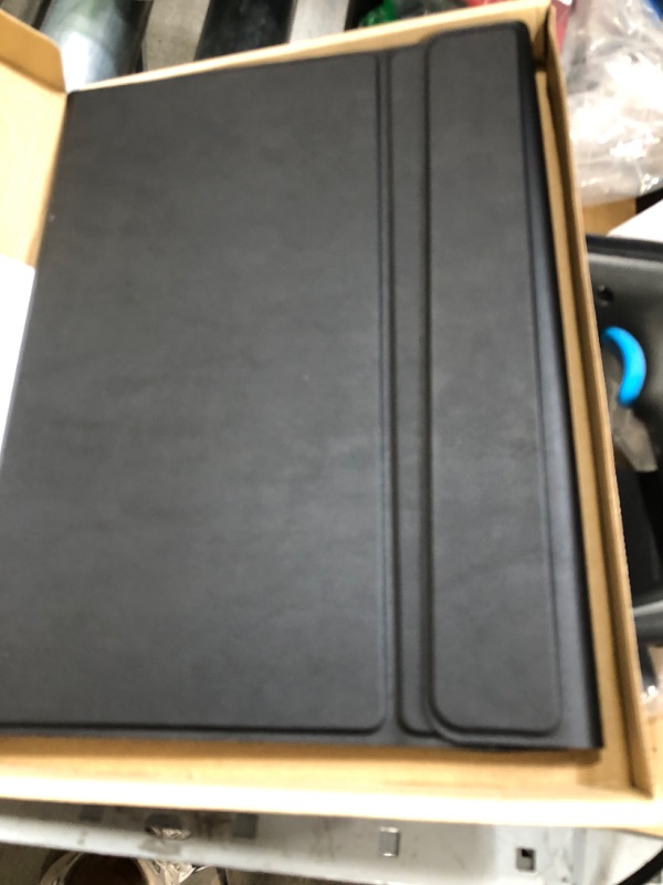 Photo 2 of VOPOTEK iPad 10.2-inch Keyboard Case, with Backlit Keys for iPad 9th Gen 2021/8th 2020/7th