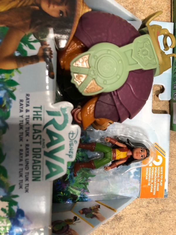 Photo 2 of Hasbro Disney Raya and the Last Dragon Raya and Tuk Tuk, Doll for Girls and Boys, Toy for Kids Ages 3 and up, No Batteries Requ Multi
